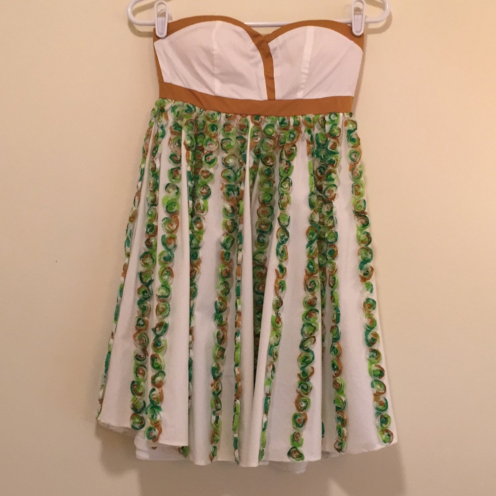 Miss Minuet strapless dress size S NWT